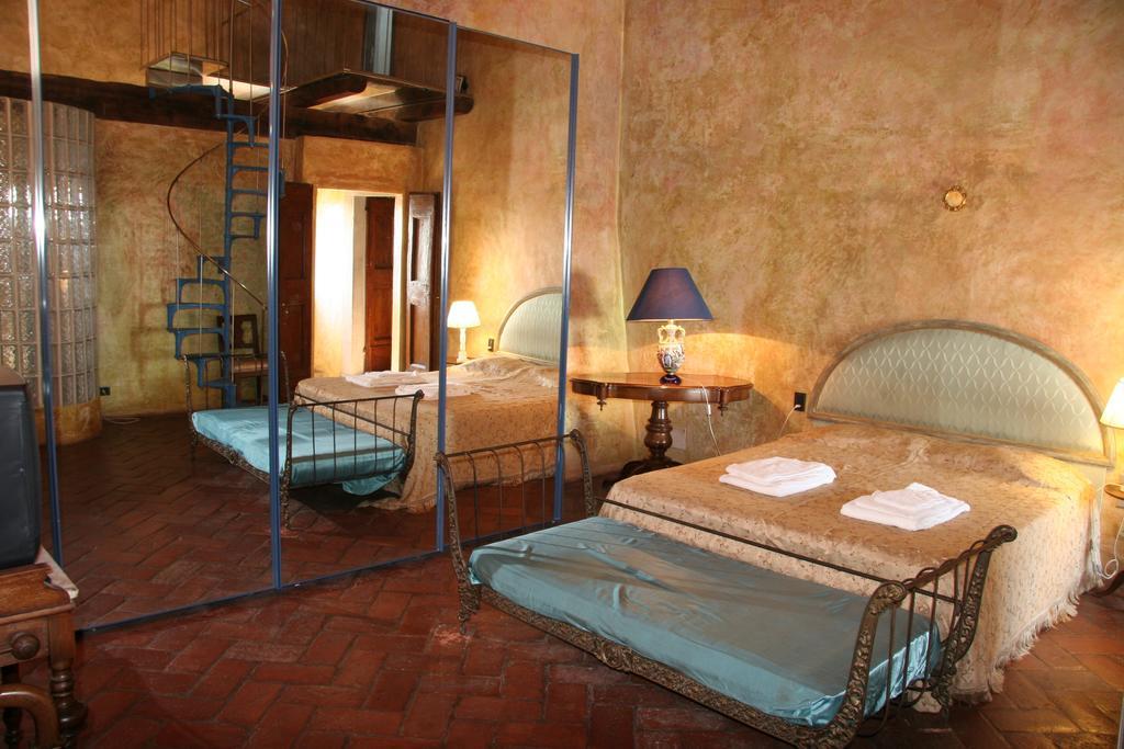 Poggio Alla Pieve Relais كالينْسانو الغرفة الصورة