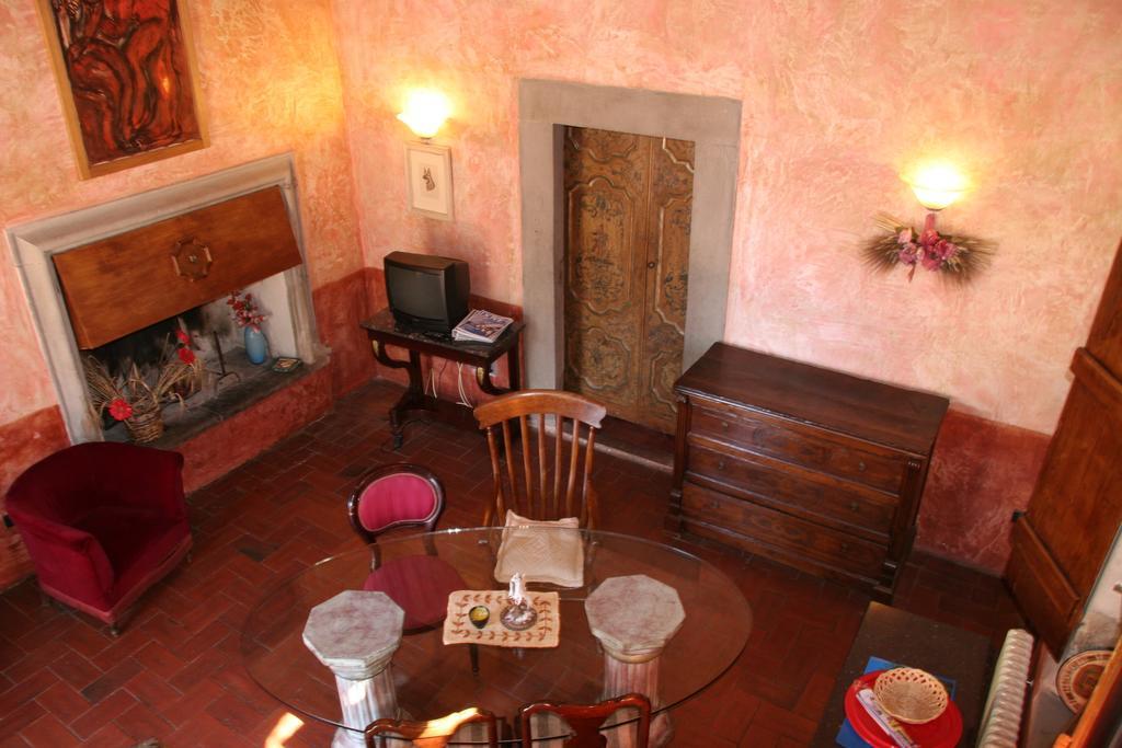Poggio Alla Pieve Relais كالينْسانو الغرفة الصورة